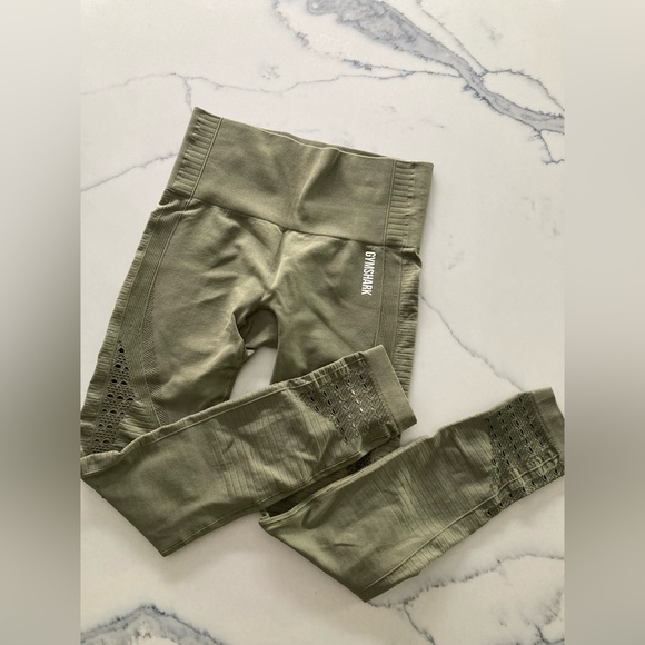 Gymshark seamless leggings - Picture 2 of 3